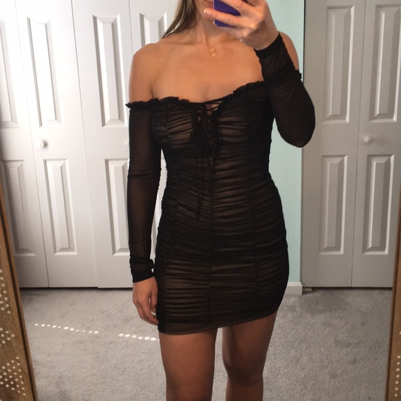 Dresses & Skirts - Sexy bodycon dress